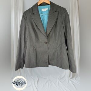 Garfield & Marks Blazer Black Womens suit jacket Blazer Size 6 with pinstrip